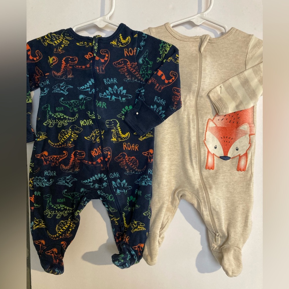 Wonder Nation Colorful Print Kids Footie 
1-Dinosaur
1-Tan/Cream with Fox